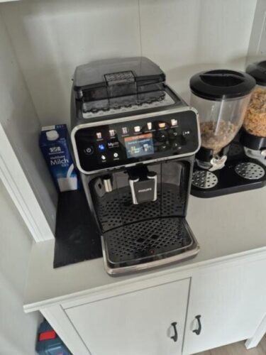 5400 Series Fully Automatic Espresso Machine photo review