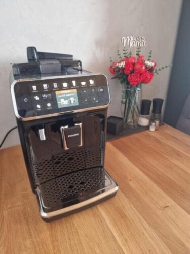 5400 Series Fully Automatic Espresso Machine photo review